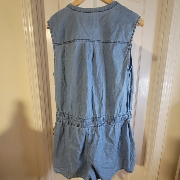 Torrid Denim Romper 0 Large - Picture 7 of 7
